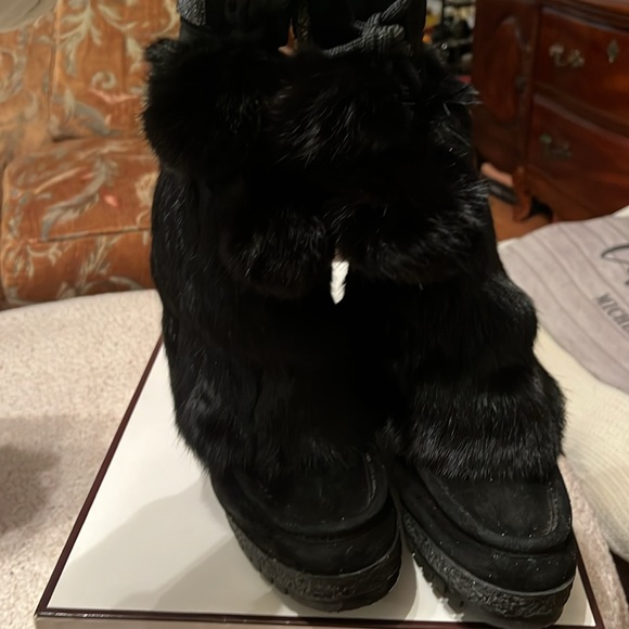 Coach, rabbit and suede boots 9 - Picture 4 of 14